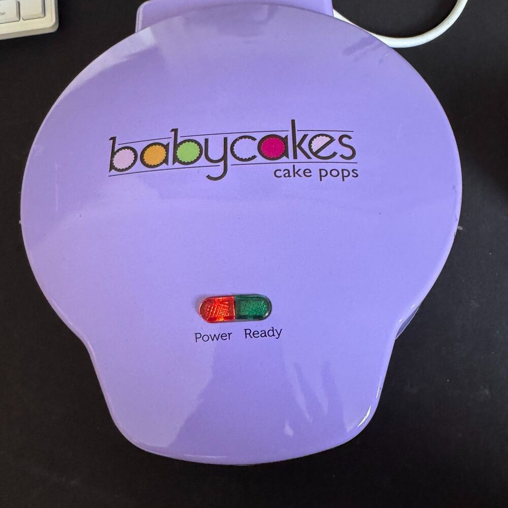 Original Babycakes Cake Pops 12  Nonstick Coated Pops Purple Used and Tested
